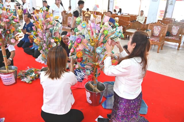 โครงการจัดงานสืบสานประเพณีแห่เทียนพรรษา และสวดมนต์ปฏิบัติธรรม เนื่องในวันอาสาฬหบูชา และวันเข้าพรรษา ประจำปี 2569 ภาพที่ 89