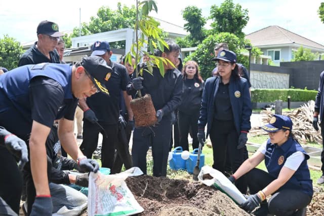 ร่วมขับเคลื่อนโครงการ "Nonthaburi Nice City" ยกระดับภูมิทัศน์สู่เมืองน่าอยู่ ภาพที่ 45