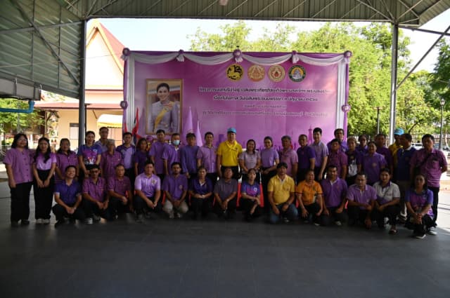 โครงการนนทบุรีน่าอยู่ เฉลิมพระเกียรติ สมเด็จพระนางเจ้าฯ พระบรมราชินี เนื่องในโอกาสวันเฉลิมพระชนมพรรษา 3 มิถุนายน 2568 Big Cleaning Day ณ วัดบางศรีเมือง จังหวัดนนทบุรี ภาพที่ 25