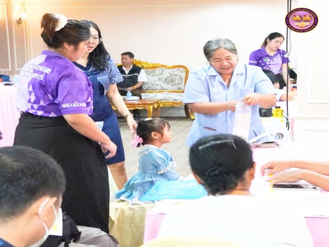 โครงการ"เริ่มต้นที่พ่อแม่ หยุดให้จอเลี้ยงลูก" ศูนย์พัฒนาเด็กเล็กวัดบางรักน้อย ภาพที่ 7