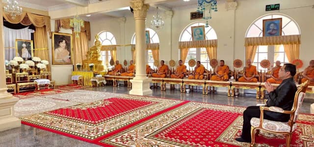 ร่วมพิธีสวดพระพุทธมนต์และเจริญจิตตภาวนาอุทิศถวายพระราชกุศลแด่ สมเด็จพระนางเจ้าสิริกิติ์ พระบรมราชินีนาถ พระบรมราชชนนีพันปีหลวง (ครั้งที่ 5) ภาพที่ 6