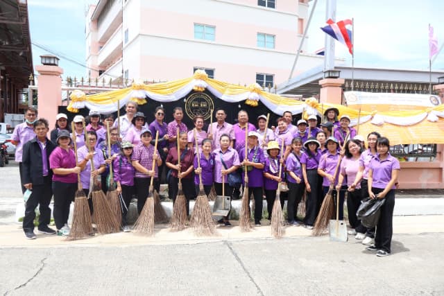 โครงการนนทบุรีน่าอยู่ เฉลิมพระเกียรติ สมเด็จพระนางเจ้าฯ พระบรมราชินี เนื่องในโอกาสวันเฉลิมพระชนมพรรษา 3 มิถุนายน 2568 Big Cleaning Day ภาพที่ 49