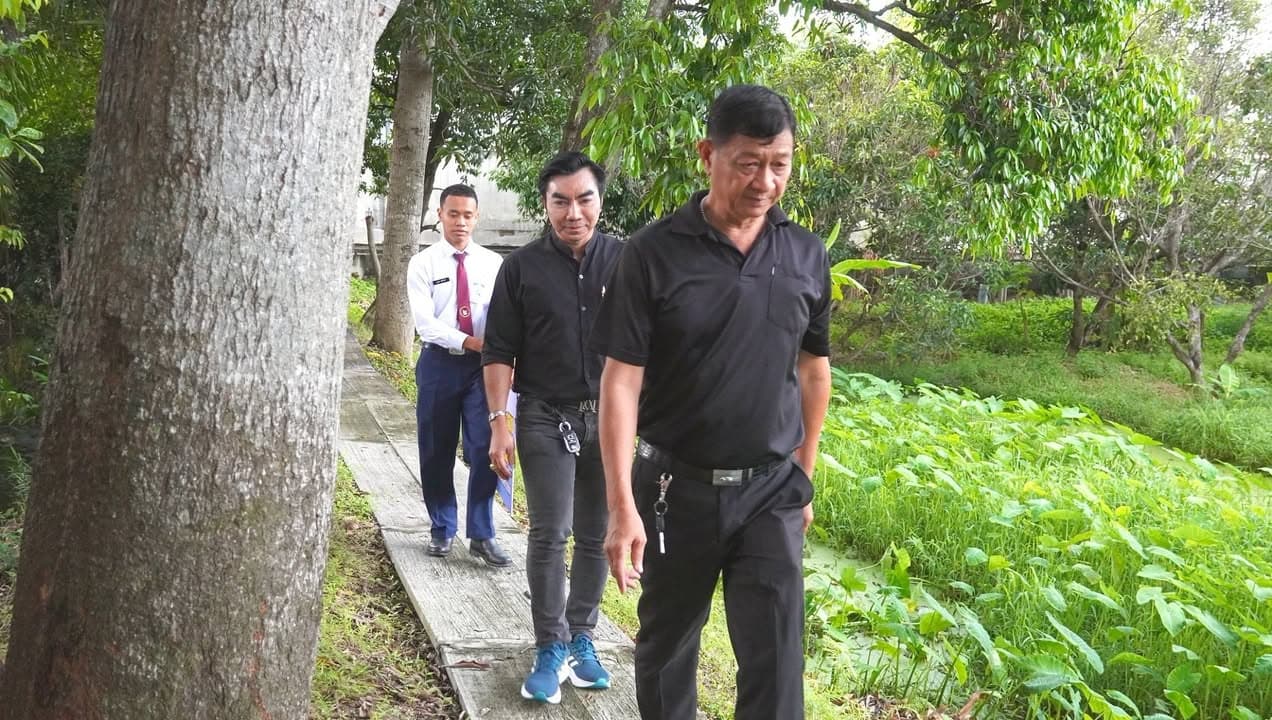 เทศบาลเมืองบางรักน้อยให้ความช่วยเหลือผู้ประสบวาตภัยในพื้นที่ ภาพที่ 4