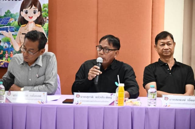 การประชุมประชาคมท้องถิ่น (ระดับชุมชน) เพื่อการจัดทำแผนพัฒนาท้องถิ่น ของเทศบาลเมืองบางรักน้อย ครั้งที่ 2/2569 หมู่ที่ 3 ภาพที่ 13