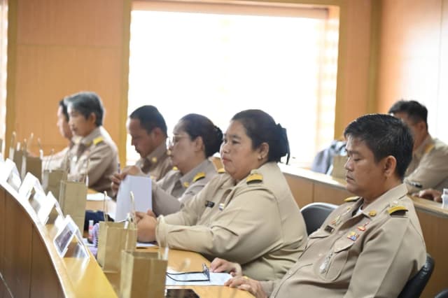 การประชุมสภาเทศบาลเมืองบางรักน้อย สมัยสามัญ สมัยที่ 1 ครั้งที่ 2 ประจำปี 2569 ภาพที่ 4