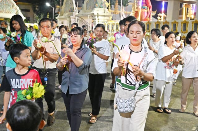 โครงการสืบสานประเพณีแห่เทียน และสวดมนต์ปฏิบัติธรรม เนื่องในวันเข้าพรรษาและวันอาสาฬหบูชา ประจำปี 2568 ภาพที่ 40