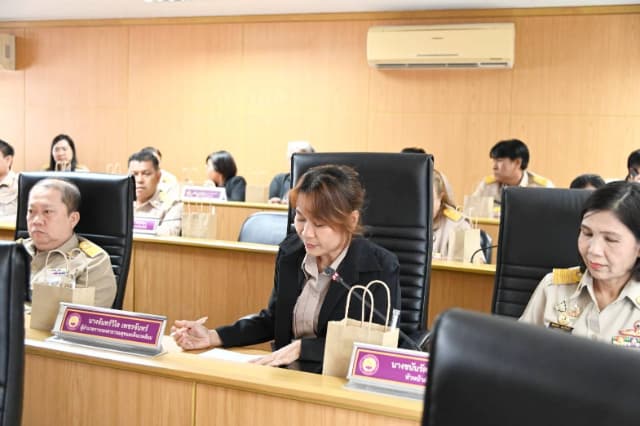 การประชุมสภาเทศบาลเมืองบางรักน้อย สมัยสามัญ สมัยที่ 1 ครั้งที่ 2 ประจำปี 2569 ภาพที่ 11