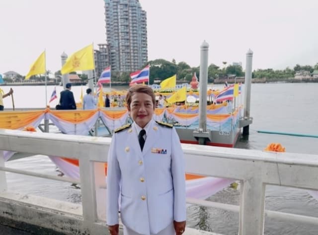 พิธีพลีกรรมตักน้ำจากแหล่งน้ำศักดิ์สิทธิ์ เพื่อเฉลิมพระเกียรติพระบาทสมเด็จพระเจ้าอยู่หัว ภาพที่ 3