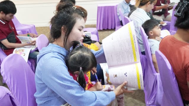 โครงการ"เริ่มต้นที่พ่อแม่ หยุดให้จอเลี้ยงลูก" ศูนย์พัฒนาเด็กเล็กป่าไม้อุทิศ๙ ภาพที่ 40
