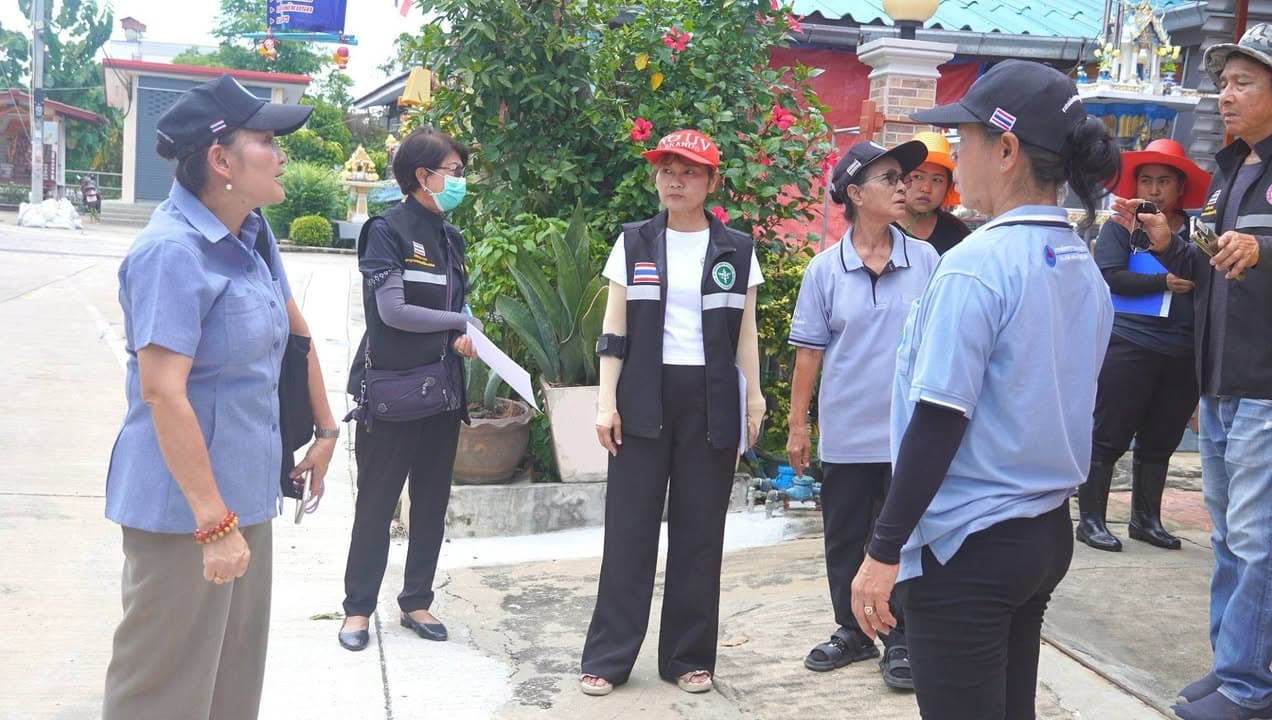 เทศบาลเมืองบางรักน้อยลงพื้นที่มอบเวชภัณฑ์และยารักษาโรคแก่ประชาชน ภาพที่ 13