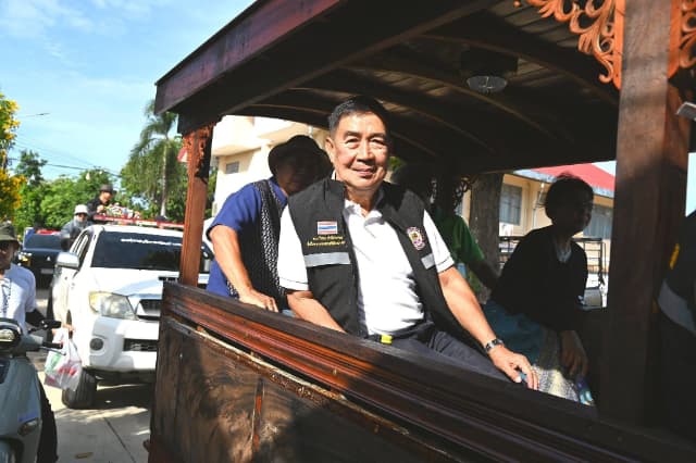 โครงการจัดงานสืบสานประเพณีแห่เทียนพรรษา และสวดมนต์ปฏิบัติธรรม เนื่องในวันอาสาฬหบูชา และวันเข้าพรรษา ประจำปี 2569 ภาพที่ 35