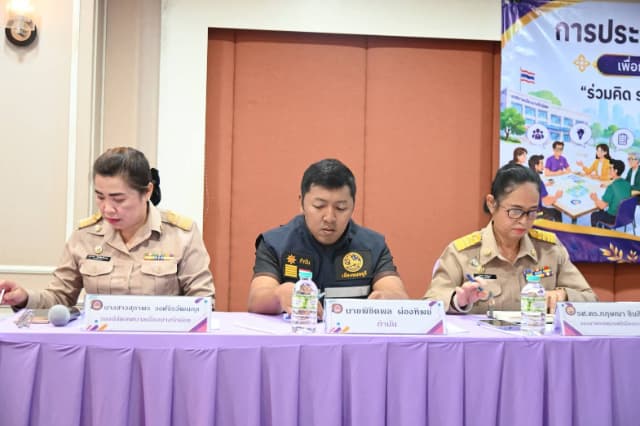 การประชุมประชาคมท้องถิ่น (ระดับชุมชน) เพื่อการจัดทำแผนพัฒนาท้องถิ่น ของเทศบาลเมืองบางรักน้อย ครั้งที่ 1/2569 หมู่ที่ 1,2,6 ภาพที่ 23