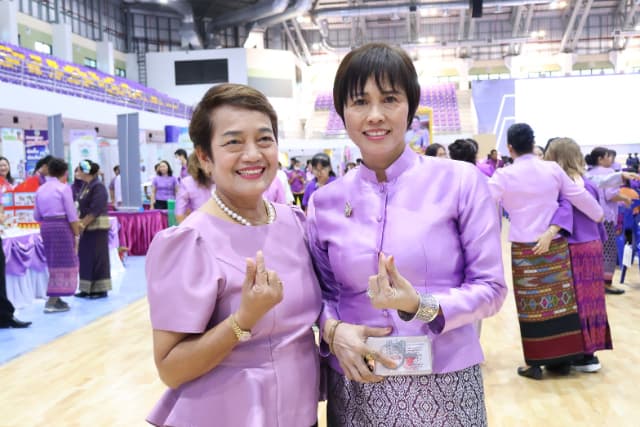 โครงการนนทบุรีน่าอยู่ เฉลิมพระเกียรติ สมเด็จพระนางเจ้าฯ พระบรมราชินี เนื่องในโอกาสวันเฉลิมพระชนมพรรษา 3 มิถุนายน 2568 Big Cleaning Day ภาพที่ 67