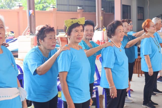 โครงการ "ร่วมกิจกรรม ร่วมใจ เพื่อผู้สูงวัยบางรักน้อย" ประจำปี 2568 ภาพที่ 32