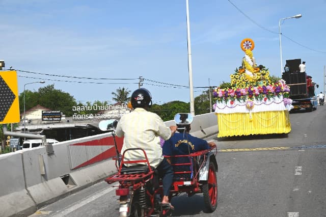 โครงการจัดงานสืบสานประเพณีแห่เทียนพรรษา และสวดมนต์ปฏิบัติธรรม เนื่องในวันอาสาฬหบูชา และวันเข้าพรรษา ประจำปี 2569 ภาพที่ 80