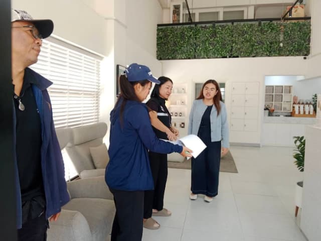 ลงพื้นที่ตรวจสถานประกอบการเพื่อเฝ้าระวังและสร้างความปลอดภัยแก่ประชาชน ภาพที่ 6