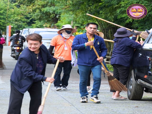 โครงการรณรงค์ส่งเสริมเพื่อรักษาสภาพแวดล้อมภายในตำบล ปรับปรุงภูมิทัศน์ บริเวณถนนซอยอนามัย - ศาลปู่ขุน หมู่ที่6 ภาพที่ 16