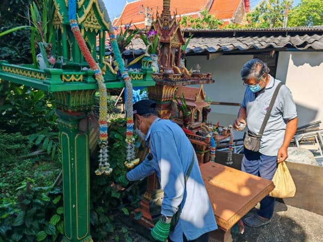 สำรวจแหล่งเพาะพันธ์ุยุงลายและทำลายแหล่งกำเนิดยุงลาย ภาพที่ 3