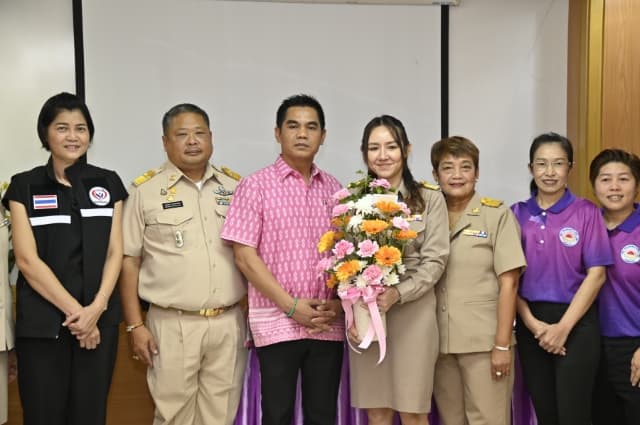 อบต.บางรักน้อย ให้การต้อนรับพนักงานโอนย้ายมารับตำแหน่งใหม่ ภาพที่ 7