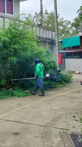 กองสาธารณสุขและสิ่งแวดล้อมได้ดำเนินการปรับปรุงภูมิทัศน์ บริเวณซอยเดชชัย หมู่ที่ 1 ภาพที่ 3