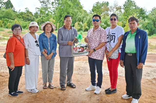 โครงการอบรมและศึกษาดูงานด้านการเกษตรผสมผสาน เกษตรทางเลือก เกษตรอินทรีย์ และเกษตรทฤษฏีใหม่ ภาพที่ 1