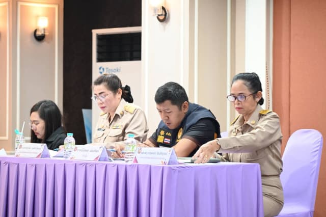 การประชุมประชาคมท้องถิ่น (ระดับชุมชน) เพื่อการจัดทำแผนพัฒนาท้องถิ่น ของเทศบาลเมืองบางรักน้อย ครั้งที่ 1/2569 หมู่ที่ 1,2,6 ภาพที่ 6