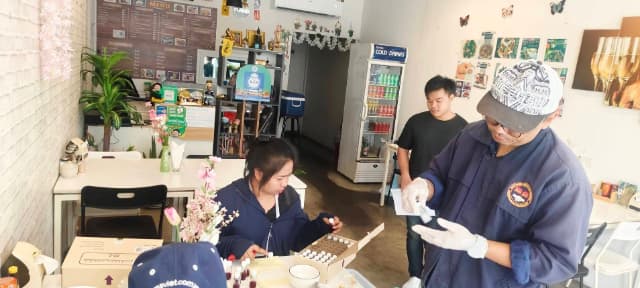 ลงพื้นที่ร่วมกับ รพสต.ในพื้นที่ ดำเนิน "โครงการร้านค้าปลอดภัย ไร้สารปนเปื้อน ภาพที่ 8