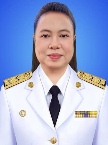 นางสาวเสาวลักษณ์ เทียมหงษ์