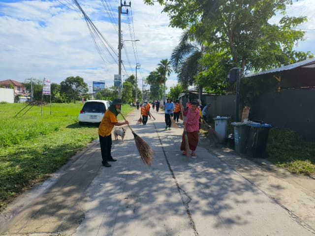 โครงการรณรงค์ส่งเสริมเพื่อรักษาสภาพแวดล้อมภายในตำบลและปรับปรุงภูมิทัศน์ บริเวณ ซอย 8 บางรักน้อย ภาพที่ 11