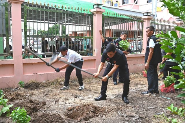 โครงการอนุรักษ์พันธุกรรมพืช อันเนื่องมาจากพระราชดำริ" สมเด็จพระเทพรัตนราชสุดา สยามบรมราชกุมารี ประจำปี 2569 ภาพที่ 27