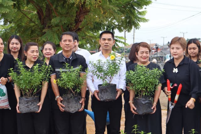 กิจกรรม "วันรักต้นไม้ประจำปีของชาติ" ภาพที่ 24