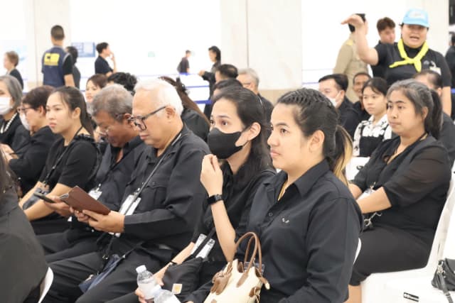 เทศบาลเมืองบางรักน้อย รวมใจน้อมรำลึกในพระมหากรุณาธิคุณ ภาพที่ 25