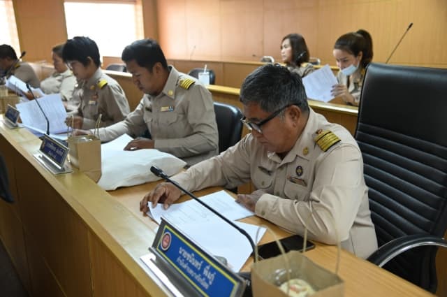 การประชุมสภาองค์การบริหารส่วนตำบลบางรักน้อย สมัยสามัญ สมัยที่ 3 ครั้งที่ 3 ประจำปี พ.ศ.2567 ภาพที่ 26