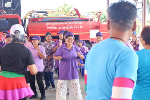 โครงการ "ร่วมกิจกรรม ร่วมใจ เพื่อผู้สูงวัยบางรักน้อย" ประจำปี 2568 ภาพที่ 34