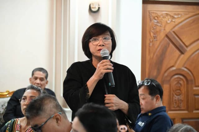 การประชุมประชาคมท้องถิ่น (ระดับชุมชน) เพื่อการจัดทำแผนพัฒนาท้องถิ่น ของเทศบาลเมืองบางรักน้อย ครั้งที่ 3/2569 หมู่ที่ 4,5 ภาพที่ 14