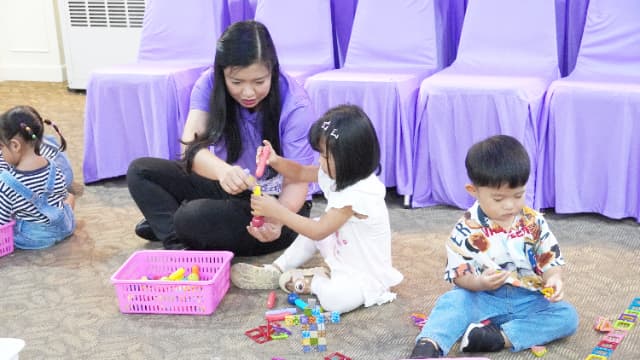 โครงการ"เริ่มต้นที่พ่อแม่ หยุดให้จอเลี้ยงลูก" ศูนย์พัฒนาเด็กเล็กป่าไม้อุทิศ๙ ภาพที่ 33