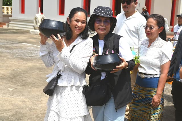 โครงการจัดงานสืบสานประเพณีแห่เทียนพรรษา และสวดมนต์ปฏิบัติธรรม เนื่องในวันอาสาฬหบูชา และวันเข้าพรรษา ประจำปี 2569 ภาพที่ 19
