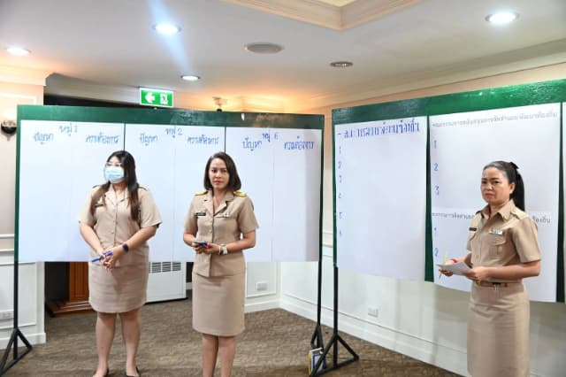 การประชุมประชาคมท้องถิ่น (ระดับชุมชน) เพื่อการจัดทำแผนพัฒนาท้องถิ่น ของเทศบาลเมืองบางรักน้อย ครั้งที่ 1/2569 หมู่ที่ 1,2,6 ภาพที่ 17