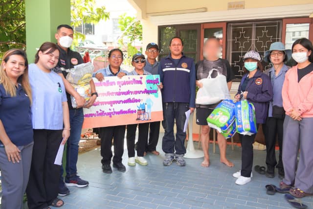 📢 ลงพื้นที่มอบวัสดุอุปกรณ์ที่จำเป็นสำหรับผู้ที่มีภาวะพึ่งพิงในตำบล📢 ภาพที่ 3