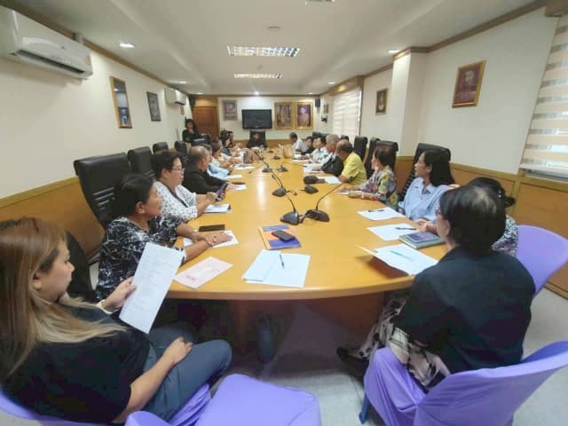 ประชุมคณะกรรมการชมรมผู้สูงอายุ เทศบาลเมืองบางรักน้อย ภาพที่ 3