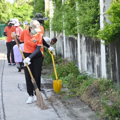 โครงการรณรงค์ส่งเสริมเพื่อรักษาสภาพแวดล้อมภายในตำบล บริเวณ ซอยประชาร่วมใจ หมู่ที่ 1 ภาพที่ 8