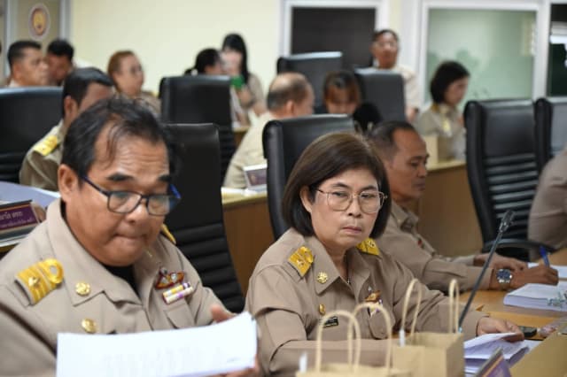 การประชุมสภาเทศบาลเมืองบางรักน้อย สมัยสามัญ สมัยที่ 1 ครั้งที่ 2 ประจำปี 2569 ภาพที่ 5
