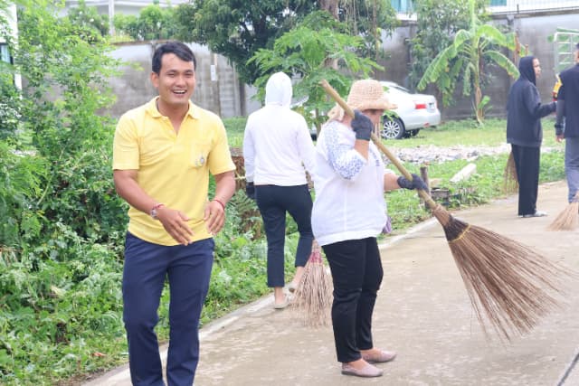 โครงการรณรงค์ส่งเสริมเพื่อรักษาสภาพแวดล้อมภายในตำบล ปรับปรุงภูมิทัศน์ บริเวณถนนซอยอนามัย - ศาลปู่ขุน หมู่ที่6 ภาพที่ 34