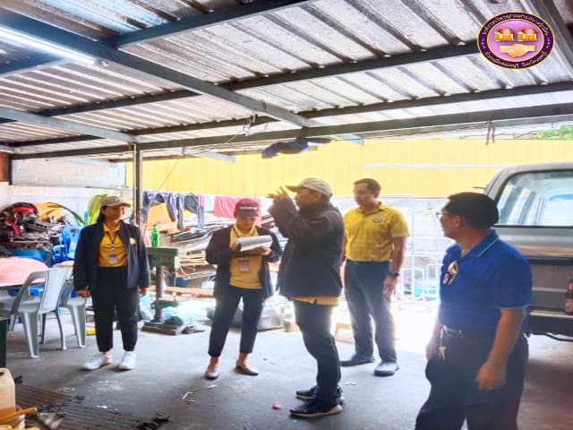 ลงพื้นที่ตรวจสถานประกอบการในตำบล เสริมสร้างความมั่นใจ ใส่ใจสุขอนามัยของตำบลบางรักน้อย ภาพที่ 5