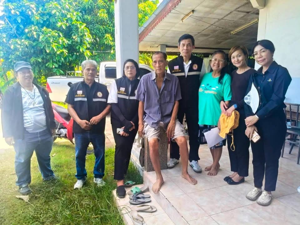เทศบาลเมืองบางรักน้อยลงพื้นที่สำรวจและช่วยเหลือประชาชนที่ได้รับผลกระทบจากน้ำท่วม ภาพที่ 9