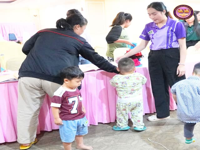 โครงการ"เริ่มต้นที่พ่อแม่ หยุดให้จอเลี้ยงลูก" ศูนย์พัฒนาเด็กเล็กวัดบางรักน้อย ภาพที่ 5