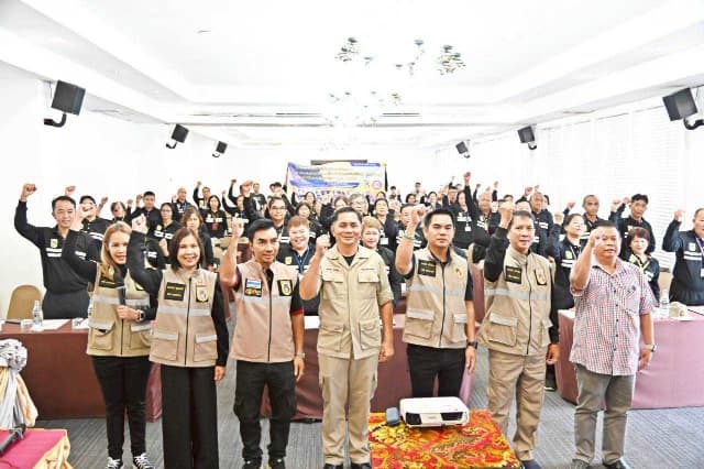 โครงการฝึกอบรมและทบทวนอาสาสมัครป้องกันภัยฝ่ายพลเรือน(อปพร)ประจำปี 2568 ภาพที่ 33