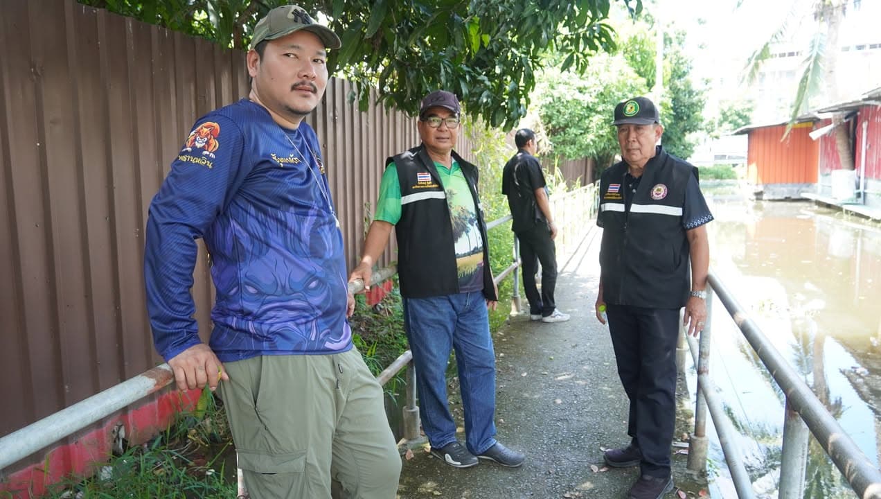 เทศบาลเมืองบางรักน้อยลงพื้นที่ซอยขุดใหม่ หมู่ 5 เตรียมความพร้อมรับสถานการณ์น้ำท่วม ภาพที่ 5