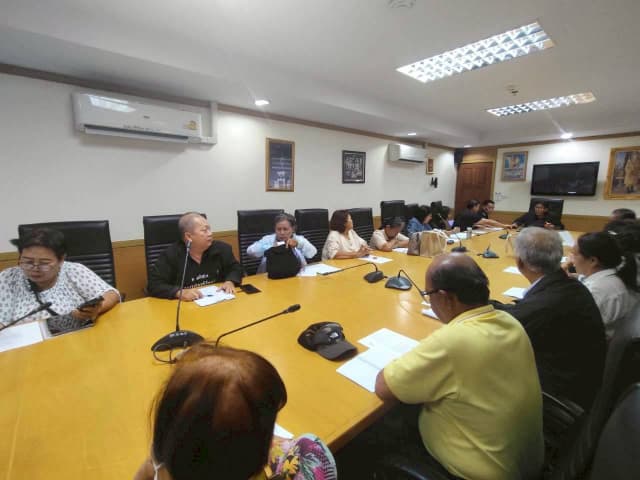ประชุมคณะกรรมการชมรมผู้สูงอายุ เทศบาลเมืองบางรักน้อย ภาพที่ 14