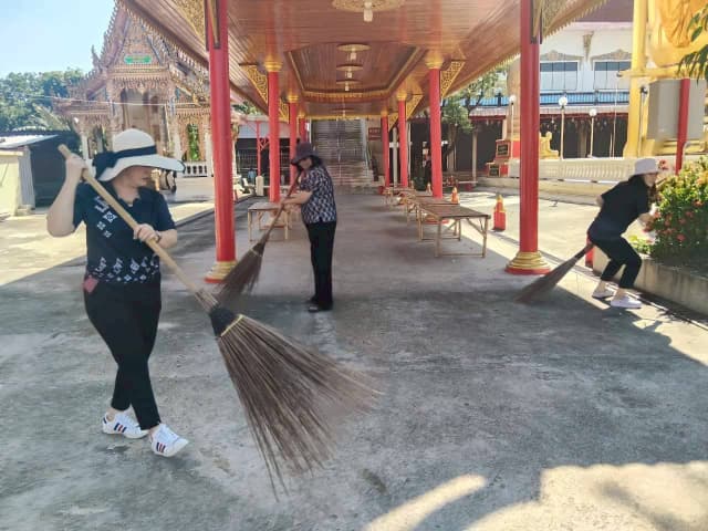 กิจกรรมบำเพ็ญประโยชน์ทำความสะอาด (Big Cleaning Day ) วัดบางรักน้อย ภาพที่ 8